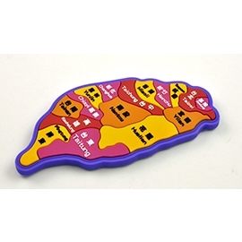 【收藏天地】台灣紀念品＊PVC地圖系列冰箱貼-紫色底