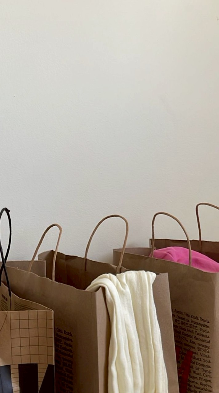 ℱ𝒶𝓈𝒽𝒾𝑜𝓃 𝓌𝒶𝓇𝒹𝓇𝑜𝒷𝑒🛍️👚