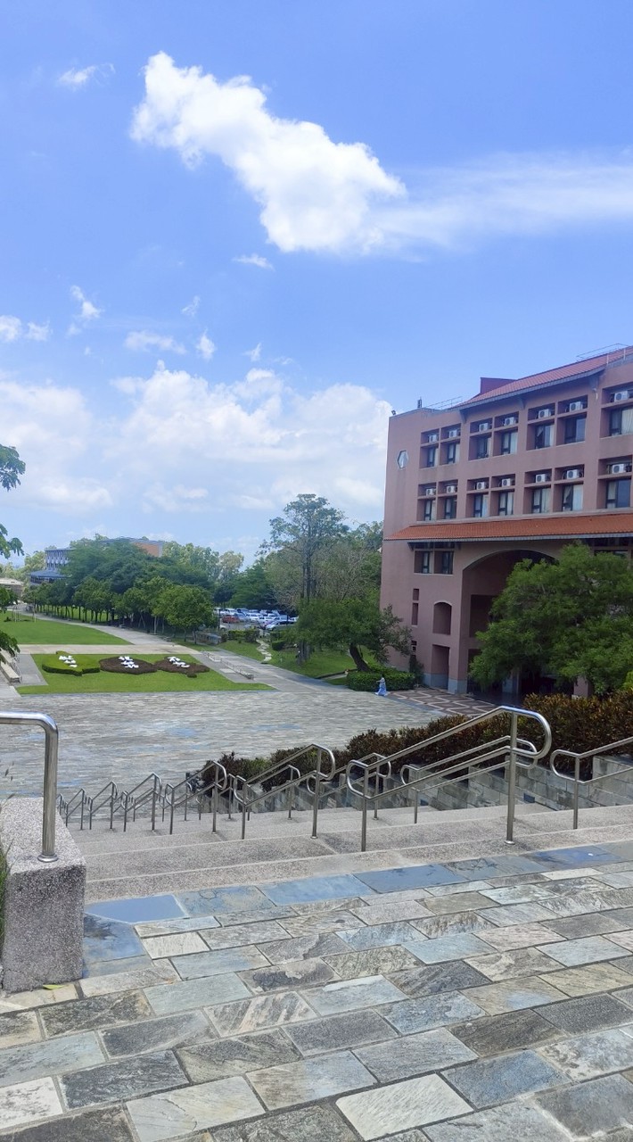 114南華大學新生群
