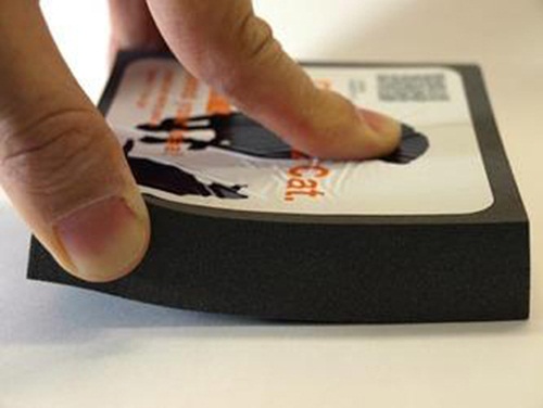 WOW！貓狗專用的菜瓜布！