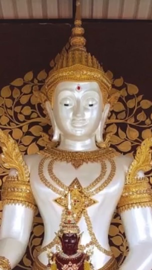 วัตถุมงคลหลวงตาม้า สาขาลำปาง