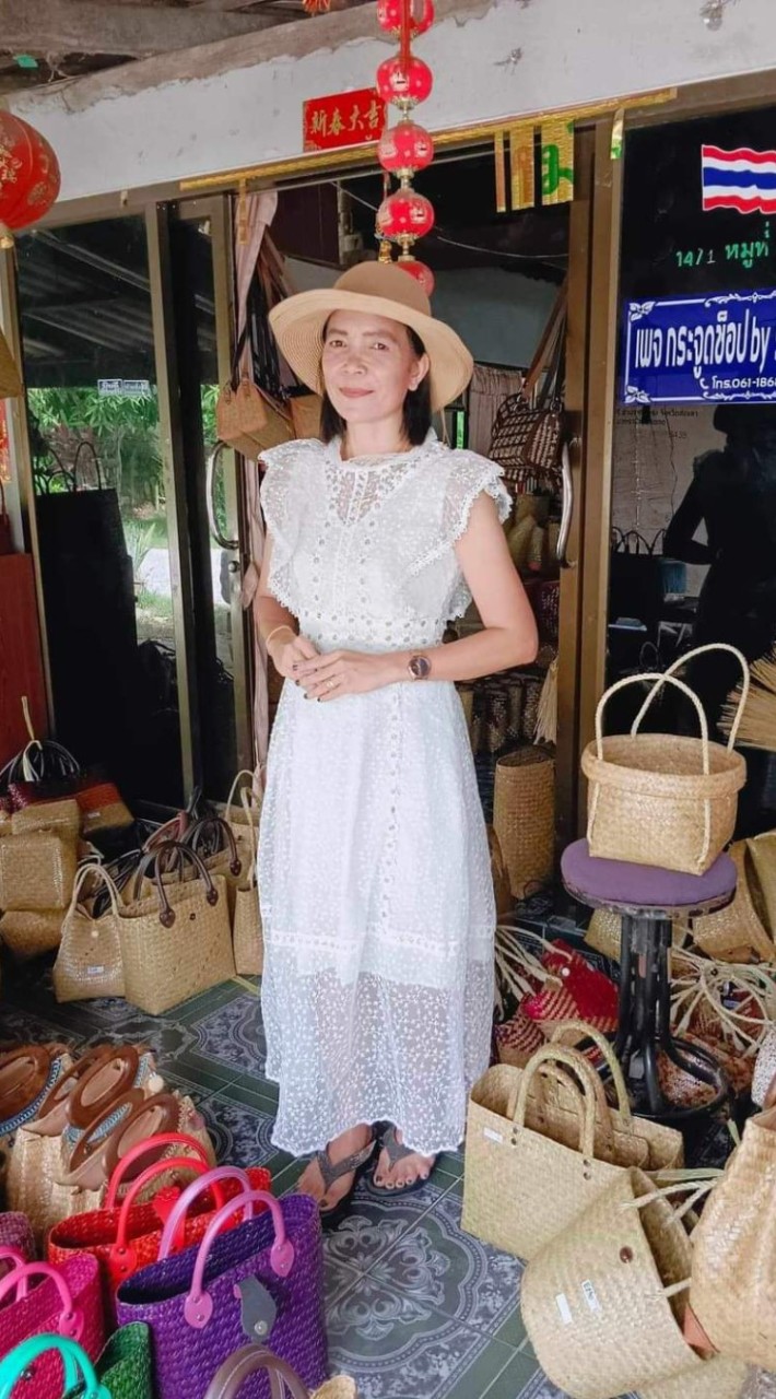 เพจกระจูดช็อปbyรัญญาการค้า