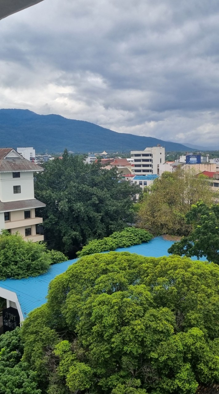 Tourism & Hotel CMRU Dek 68