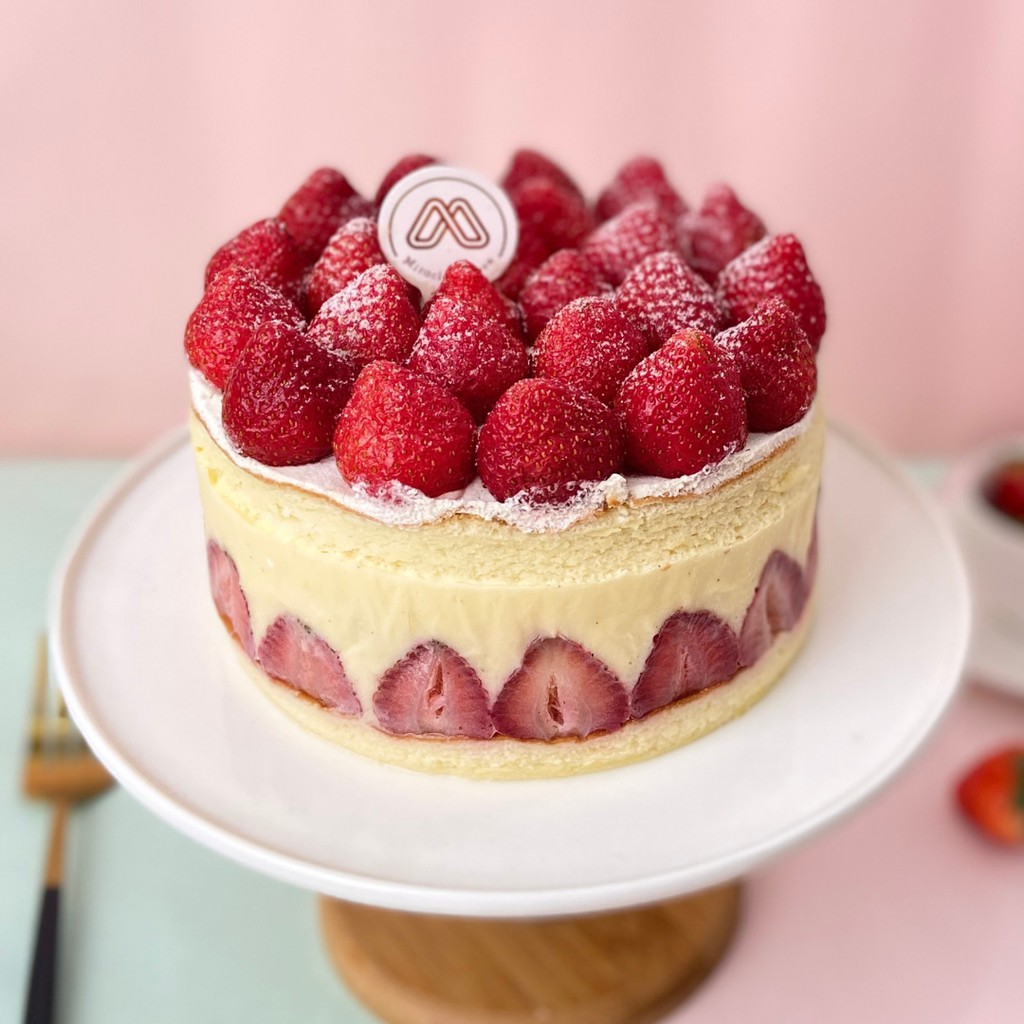 【米樂客】超人氣/6吋法式皇室卡士達草莓蛋糕免運(無麩質蛋糕推薦)本週最快到貨日12/11(12/10下午兩點前結單)