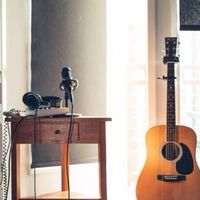 🍀🎤カラオケボイスと弾き語りで楽しもう🎸🍀