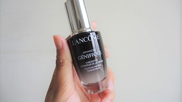 【保養】Lancôme蘭蔻《超未來肌因賦活露》，使用心得介紹，蘭蔻全新小黑瓶評價如何？