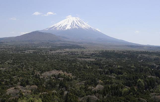 'I'm slipping': Mount Fuji climber missing after live-streaming his own ...