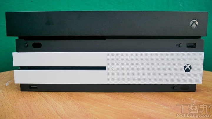 Xbox One X 評測：高階硬體讀取快速、4K HDR 遊戲畫面爽度十足