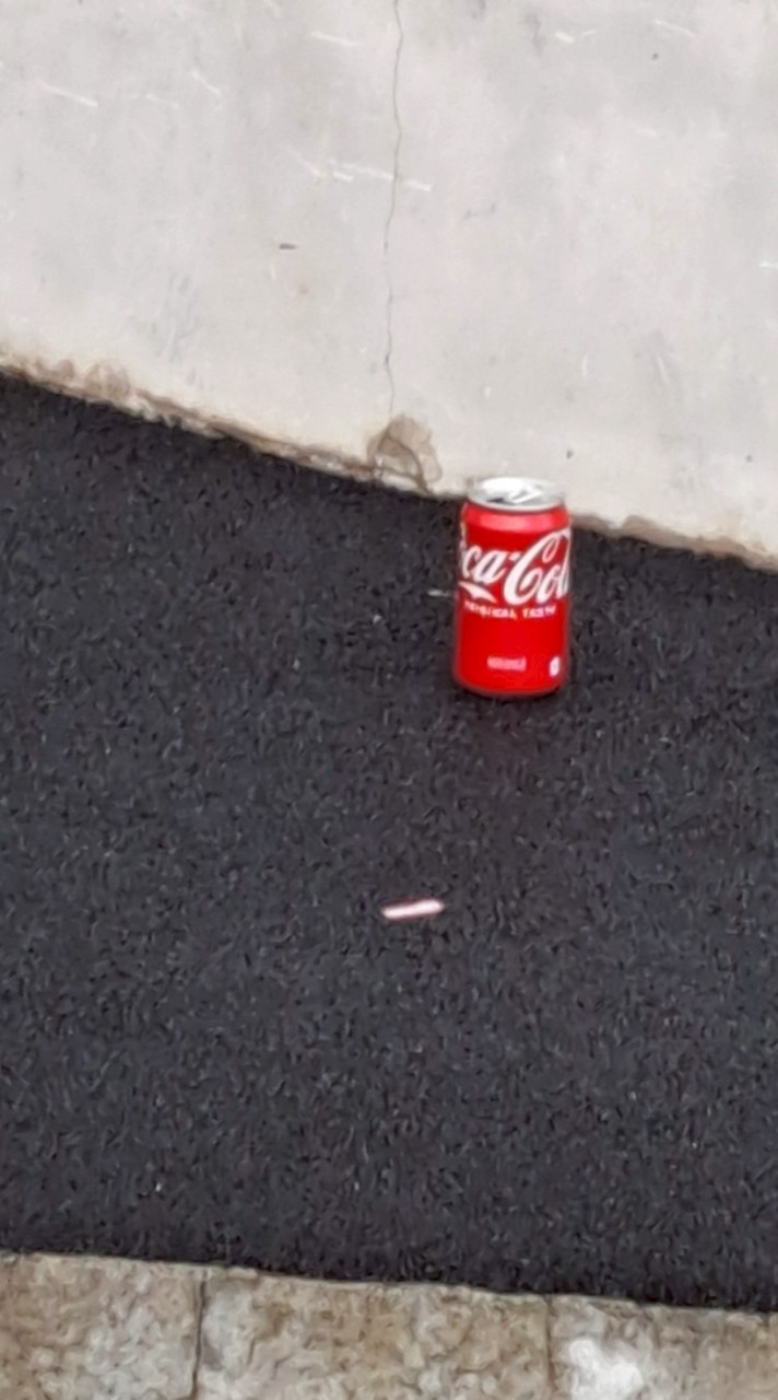 連絡手段 (お願い見付けて)