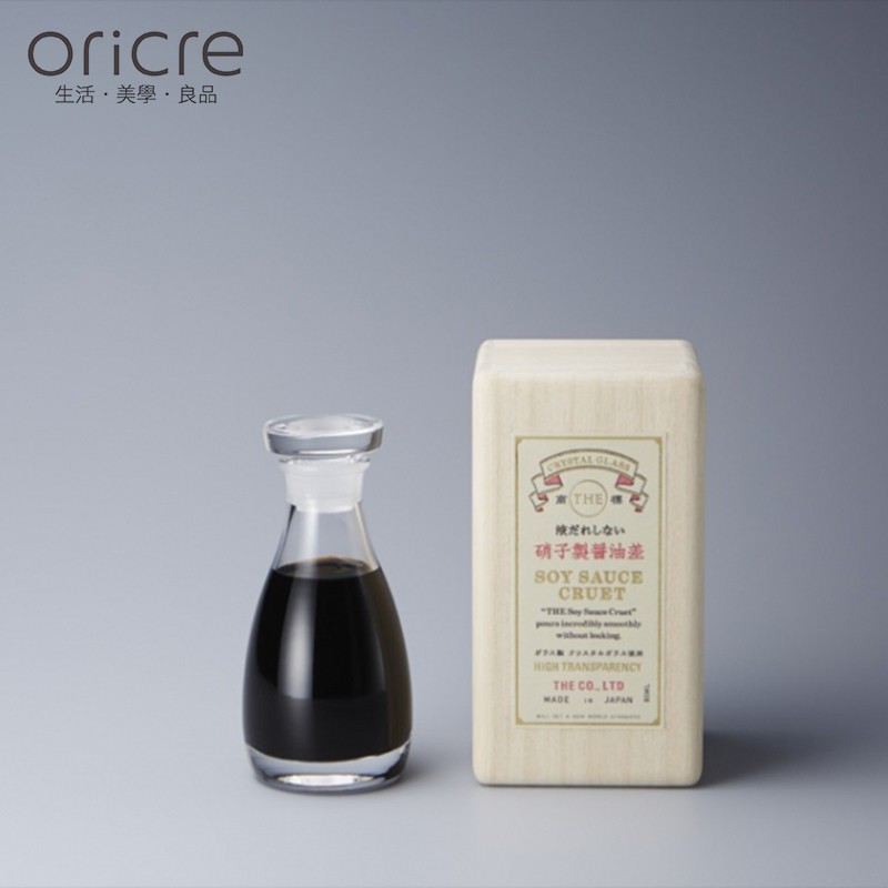 #THE #公司正品商品規格■ 品名：THE - THE SOAPTHE SOY SAUCE CRUET■ 容量：80ml■ 產地：日本產品特色■ 醬油瓶必要的機能，不管放什麼「都不溢漏」。THE與江