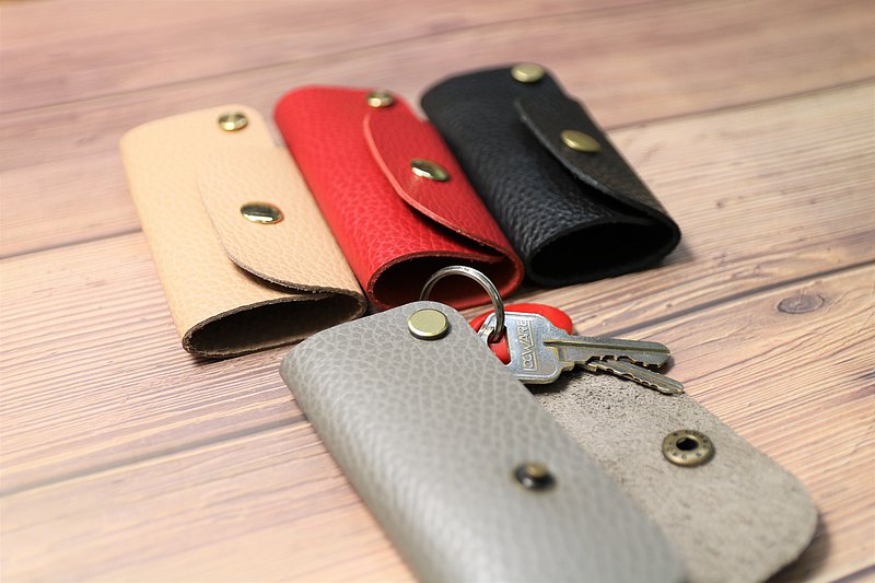 ▼尺寸 長10.5公分*寬5.5公分*高2公分 ▼材質 進口精品牛革