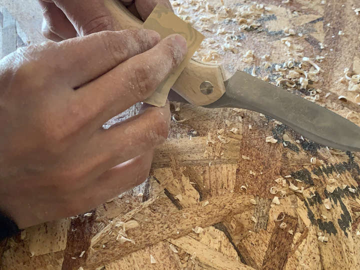 削って磨くだけ!自作ナイフキットは簡単だけど無心になれて 削って磨くだけ!自作ナイフキットは簡単だけど無心になれて
