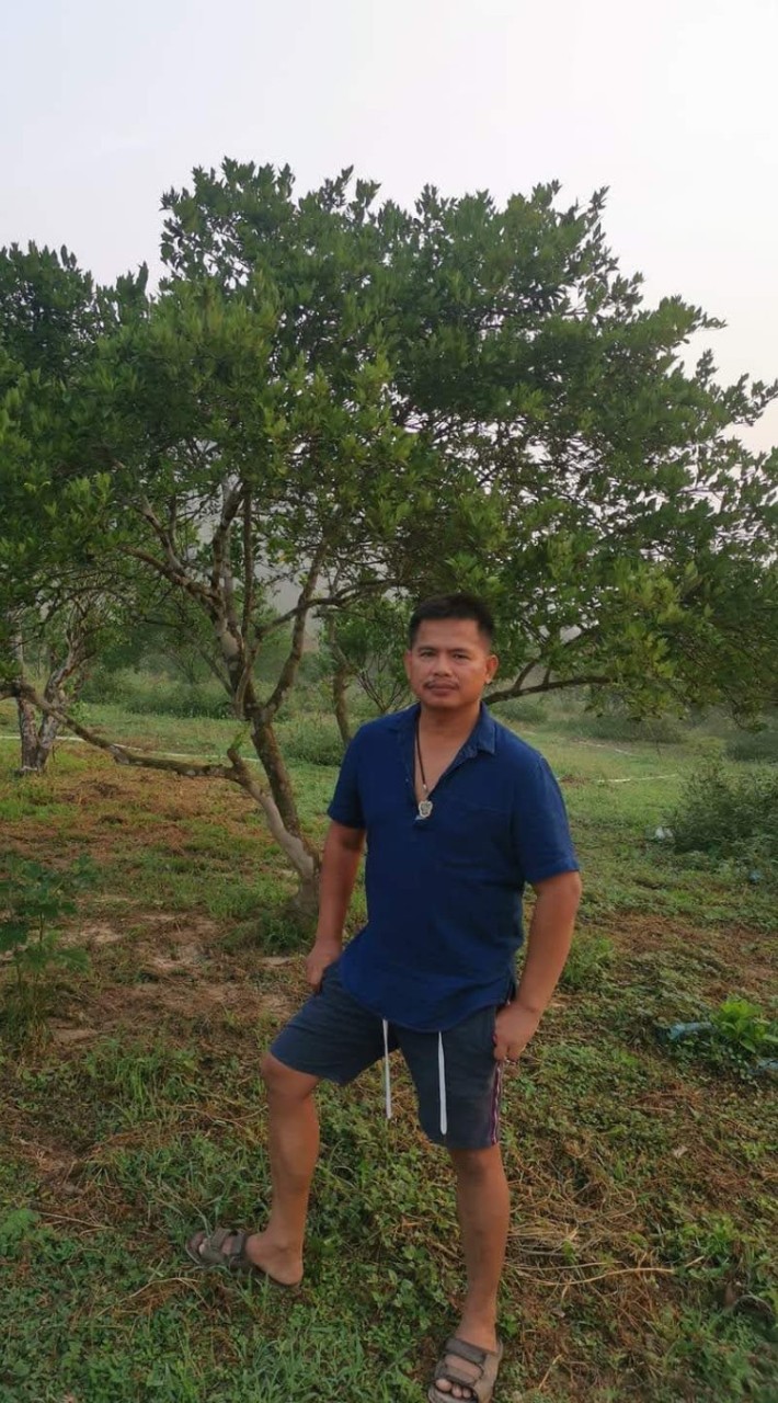 อิทธินพ รับนวดน้ำมัน