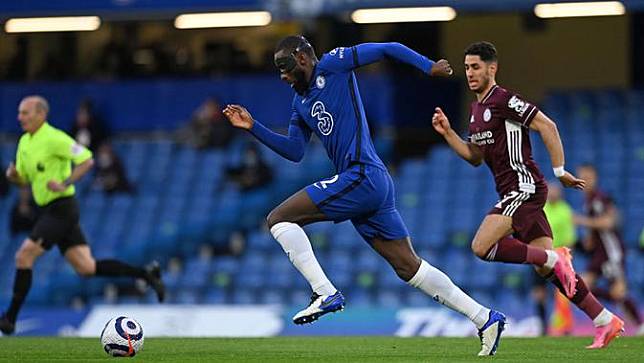 Sanggup Penuhi Gaji, PSG Jadi Tujuan Favorit Bek Andalan Chelsea