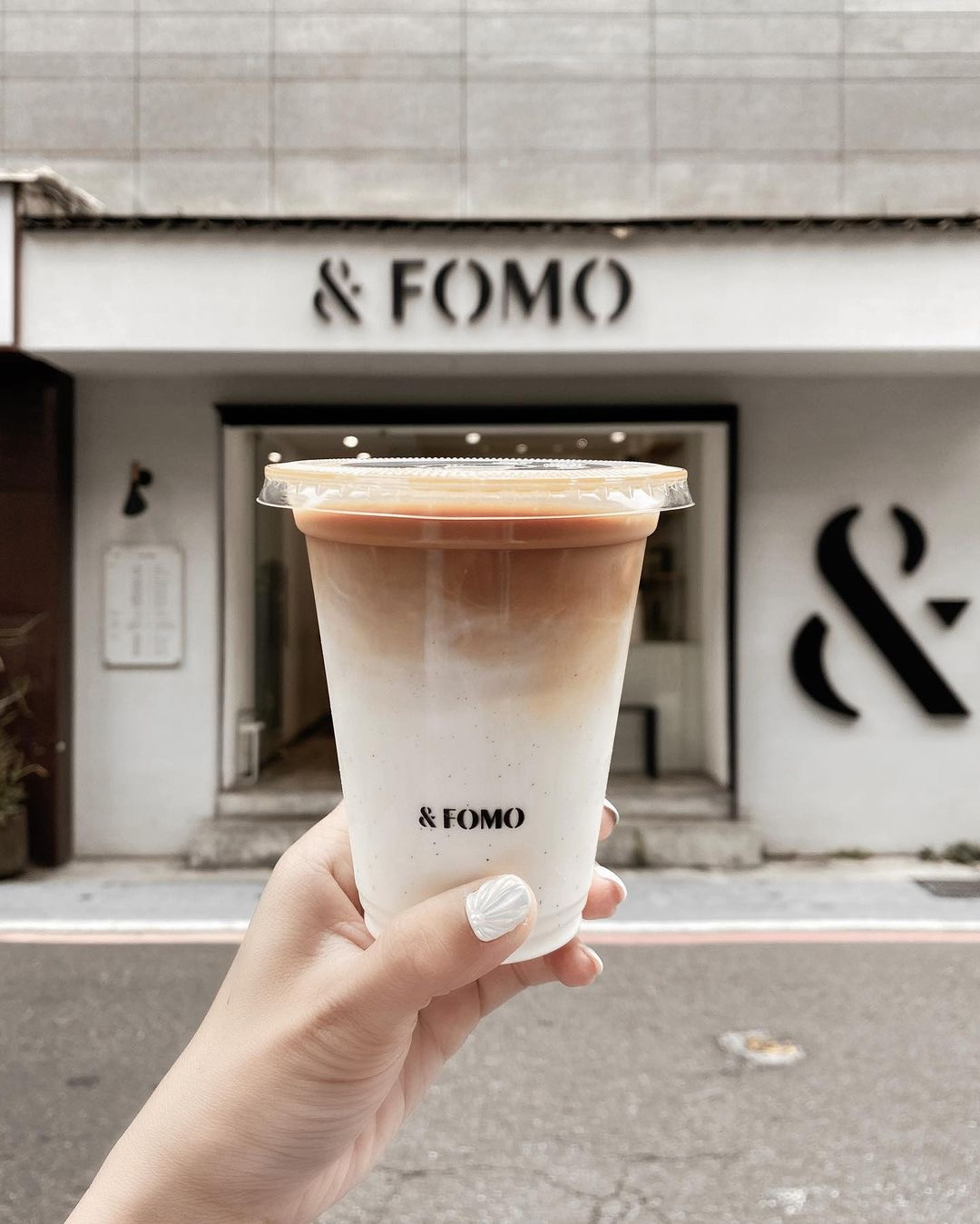 台北極簡咖啡廳推薦4：FOMO Coffee