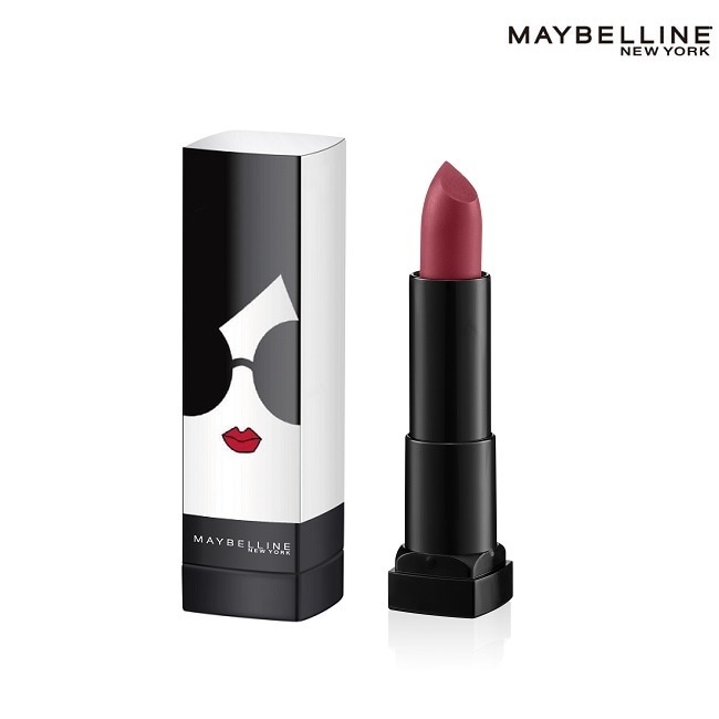 精緻妝容不打烊！ 絲滑柔霧飽和不乾澀！一抹潮流滿分 媚比琳全球暢銷經典Color Sensational極綻色「絲絨霧光唇膏」，蘊含珍貴花蜜精華，製成如奶油般絲滑勻潤的乳霜質地，塗抹瞬間就能感受仿彿觸