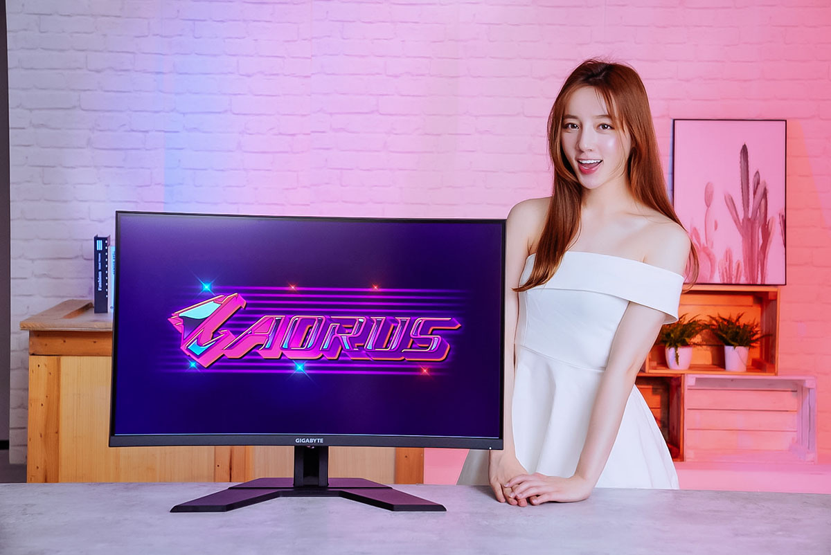 GIGA G32QC 165Hz 極速HDR 電競螢曲面幕，1ms 超快反應，OSD Sidekick 強大操控力