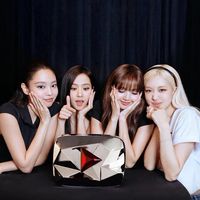 🍮𝐁𝐋𝐀𝐂𝐊𝐏𝐈𝐍𝐊 × 𝐁𝐀𝐁𝐘𝐌𝐎𝐍𝐒𝐓𝐄𝐑 粉絲小窩💖
