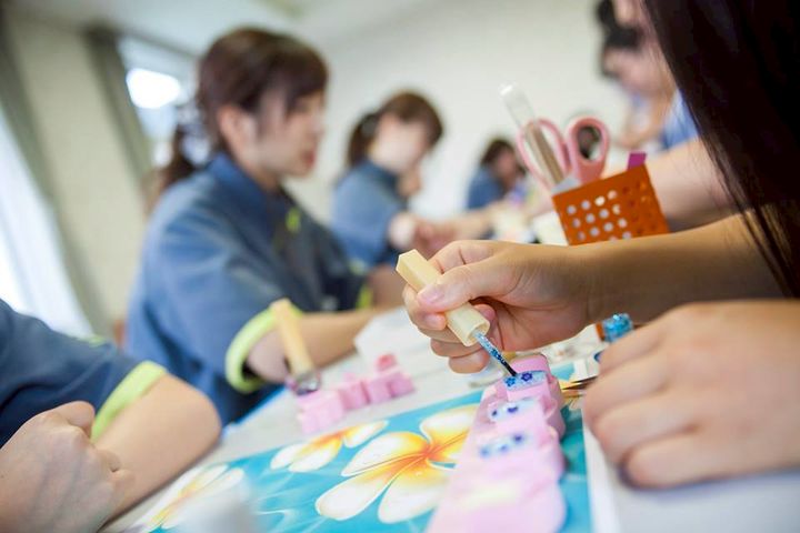 Mixed Media Feed 盛岡ヘアメイク専門学校 Line Official Account