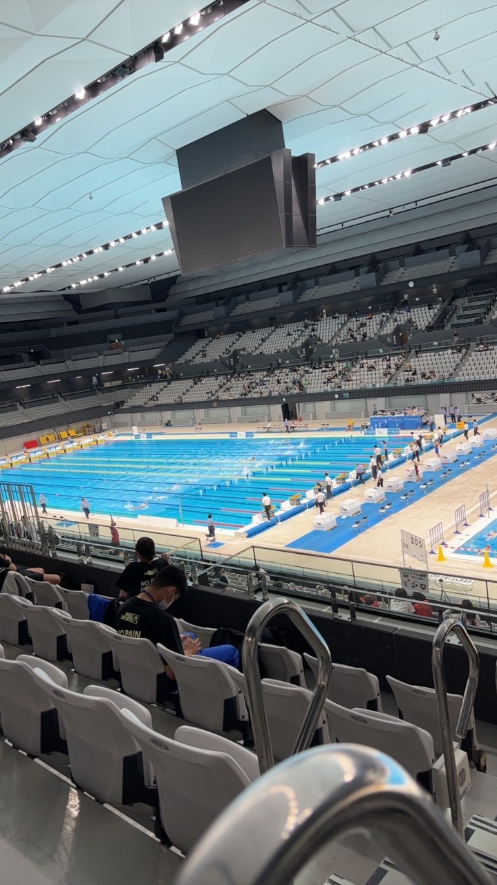選手①