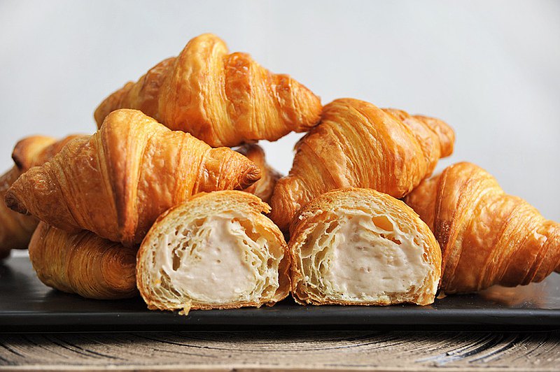 美味可頌推薦3. 振頤軒 芋泥可頌禮盒