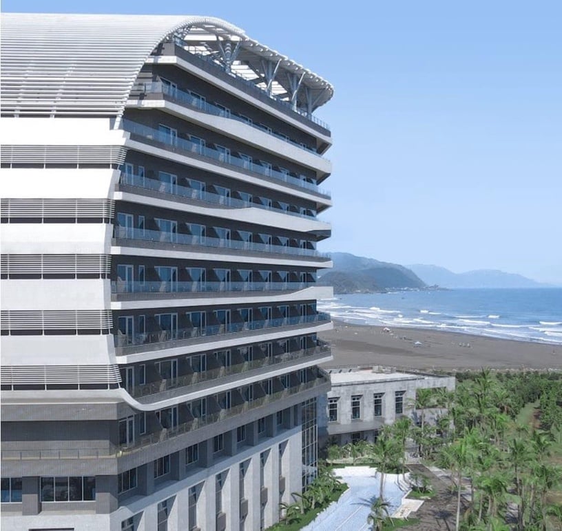 宜蘭新飯店！全台首家陸上郵輪「凱渡廣場酒店」新開幕，泡湯賞龜山島，再享海鮮吃到飽