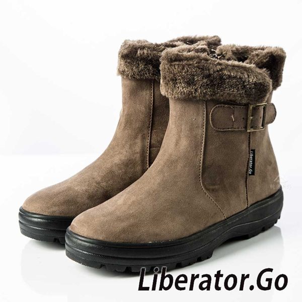 內裡和鞋墊有絨毛 n橡膠大底接冰爪