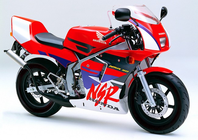 中古価格も高騰！1987年に誕生したホンダの50ccレーサーレプリカ「NSR50」（＠DIME）