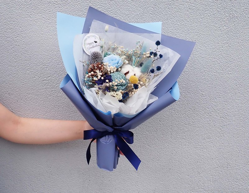 畢業花束送禮指南 男女畢業花束推薦 乾燥花束 永生花束差在哪 Line購物