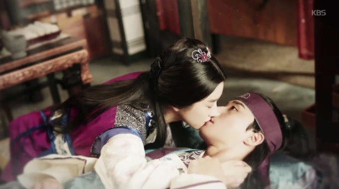 《雖然是精神病但沒關係》徐睿知合作男神1：朴敘俊《花郎》