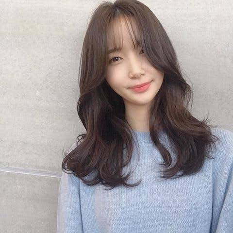 7 Model Rambut Sebahu Yang Langsung Membuat Wajah Terlihat Lebih Tirus Womantalk Com Line Today