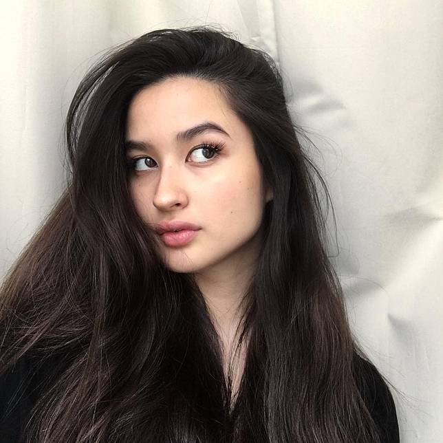 Kenalin Stephanie Poetri, Anak Bungsu Titi DJ yang Cantik Abis!