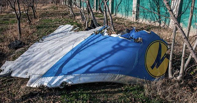 烏客蘭客機墜毀176死　美英加有志一同：遭伊朗導彈誤擊