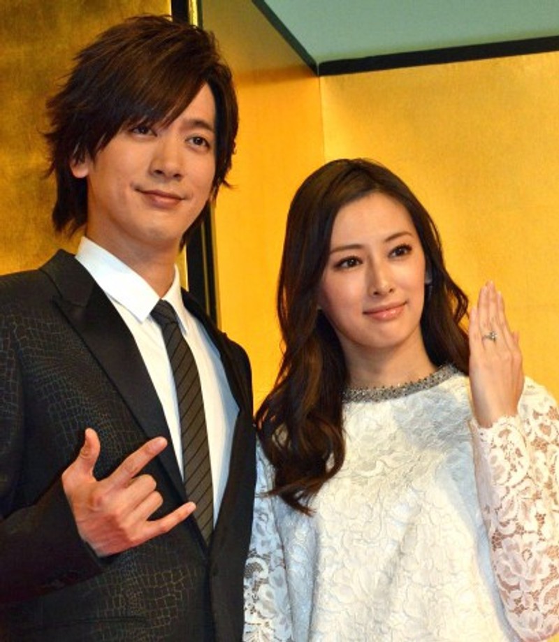 北川景子與daigo 難得同台召開結婚記者會秀恩愛 Line購物