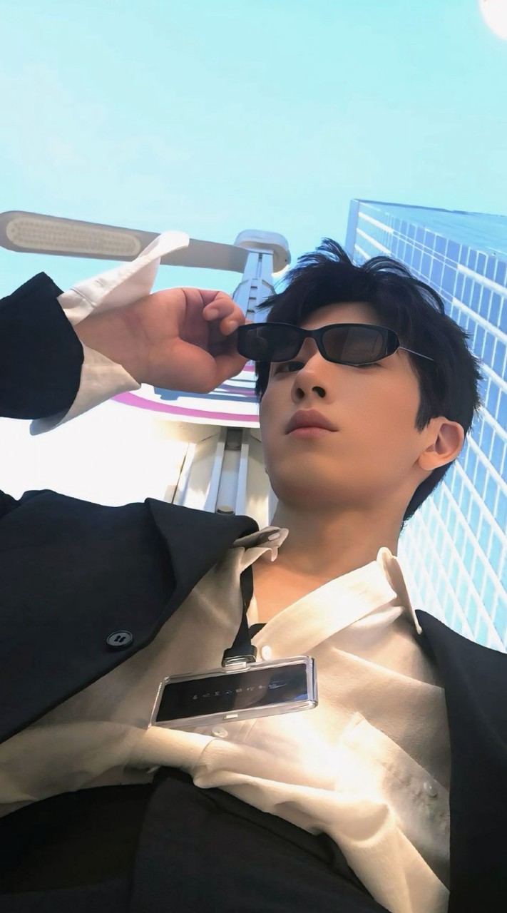 JingBoran Thailand Fanclub🩶🩵(ออฟฟิศใหญ่🏢)