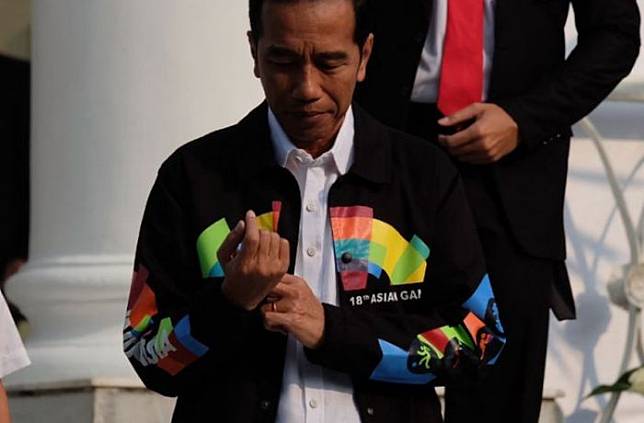 Ini Kata Desainer Jaket Terbaru Pak Jokowi yang Dibuat untuk Mempromosikan Asian Games 2018