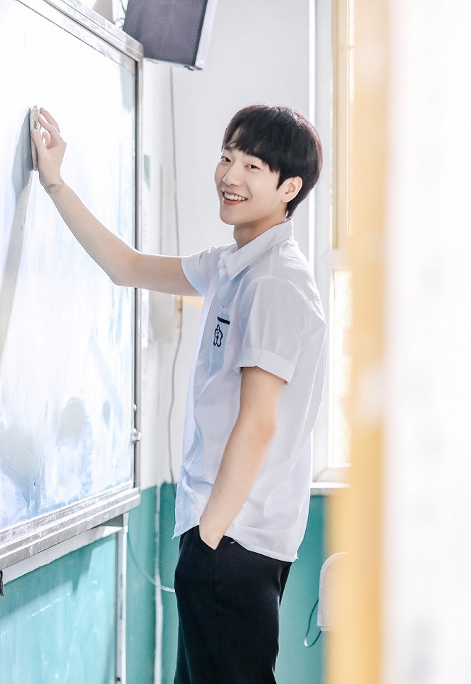 陸劇隱藏版校園男神1：馬思超 飾演《我才不要和你做朋友呢》陳君何