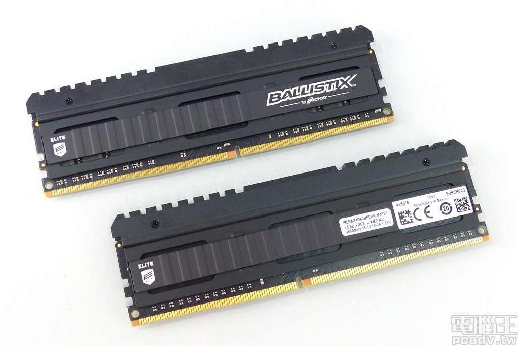 ▲ Ballistix Elite DDR4-4000 8GB 記憶體模組正反面一覽。