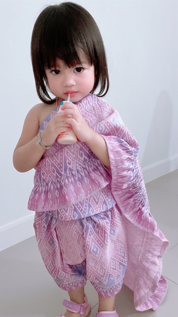 ชุดแม่ลูก&สินค้าพรีออเดอร์ บ้านน้องนับตังค์