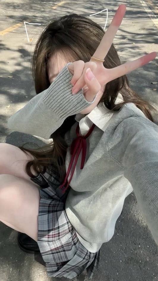八卦/關係/磕C P/找C P/聊天/群通/自助？/emo(◐‿◑/夜貓/有圖拿？）-想來就來～