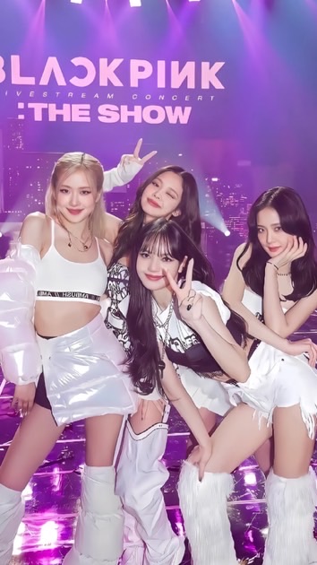 Blackpink in Kaohsiung area🖤💗