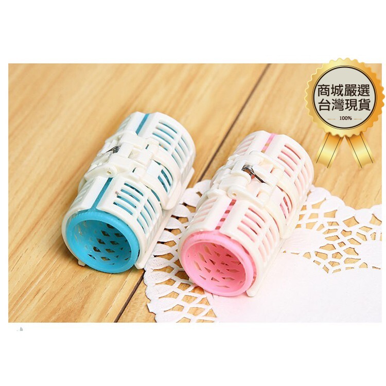 尺寸:3*2.5 / 2.5*1.8公分 尺寸嬌小可隨身攜帶隨時維持劉海弧度頭髮捲度