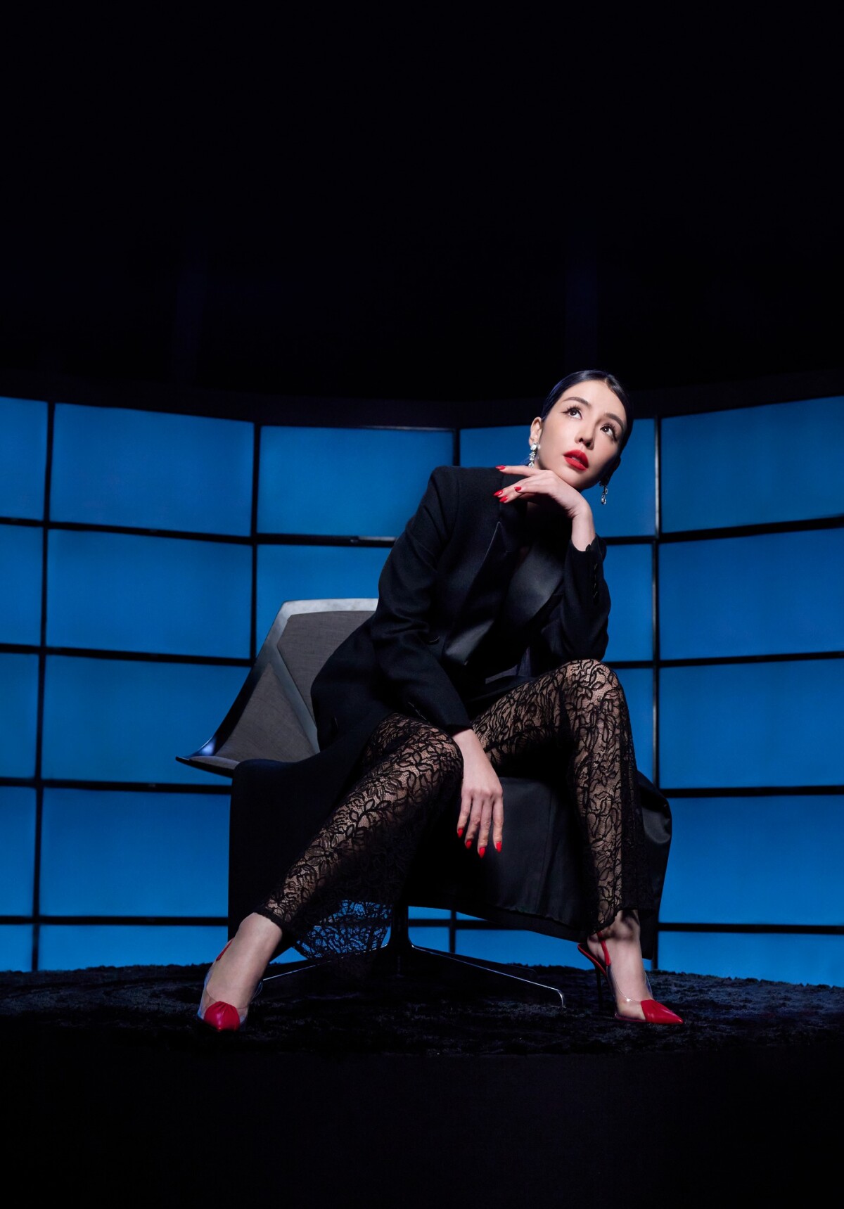 台灣女團成員現況！S.H.E成軍22年驚喜合體，劉品言接金鐘主持棒，李毓芬引發爭議？