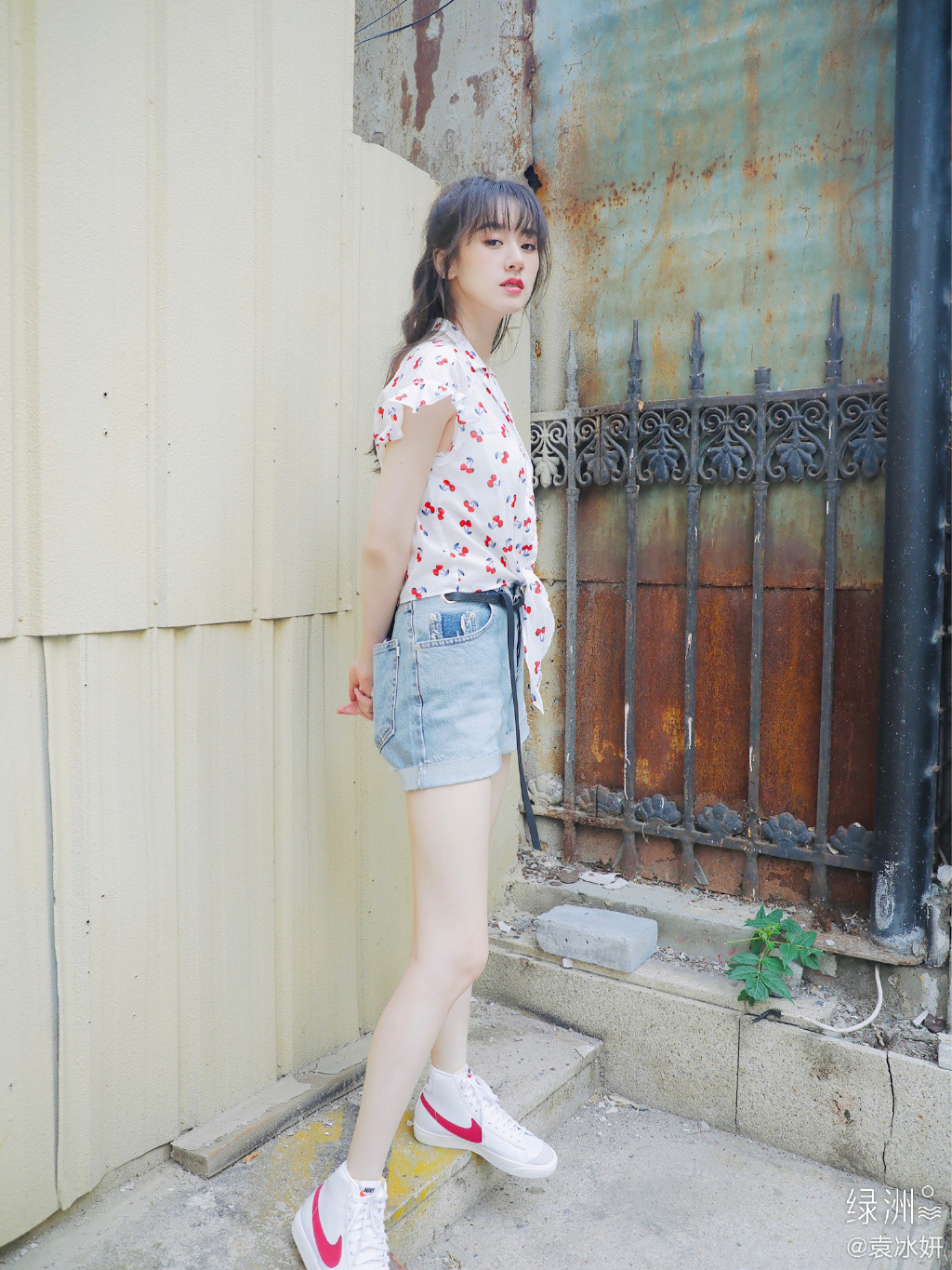 《琉璃》女主時裝比古裝美！袁冰妍穿搭5技巧