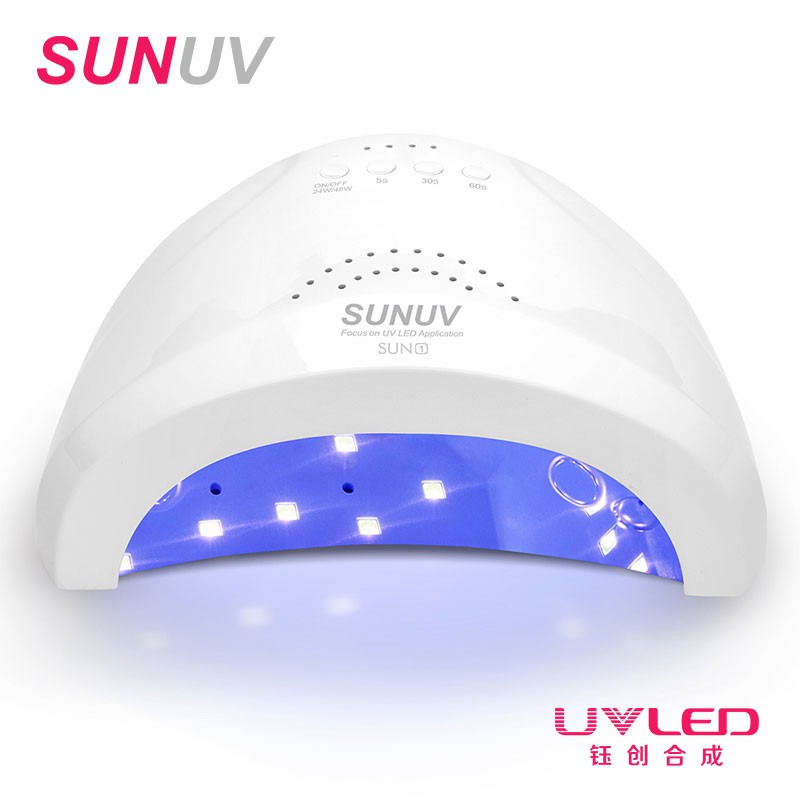 不會傷害您的眼睛，美甲更放心喔~ 底座可以拆卸，更方便烤腳喔~型 號：鈺創合成 SUNONE功 率：24W/48W 燈 珠 數：30PCS 光源類型：365nm+405nm雙光源供電類型：電源插頭支援