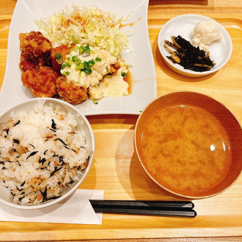 ユーザーが投稿した[定食]鶏の南蛮揚げの写真 - 実際訪問したユーザーが直接撮影して投稿した定食屋おぼんdeごはん ららぽーと愛知東郷店の写真