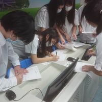 英橋社