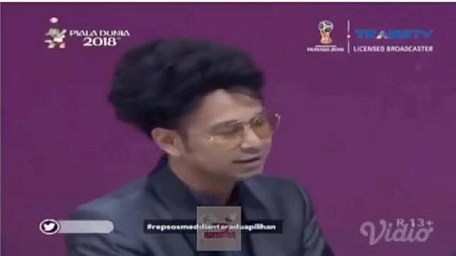 Raffi Ahmad saat membawakan acara Republik Sosmed