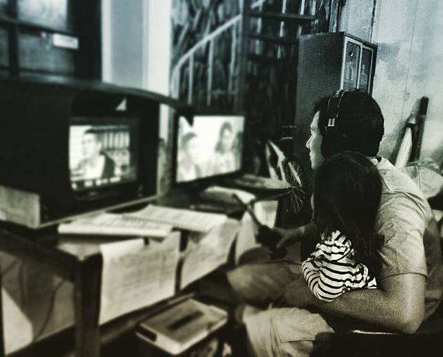 10 Foto Ini Jadi Bukti Vino G. Bastian Ayah Idaman Banget