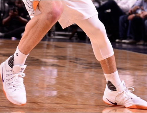 Devin cheap booker hyperdunk